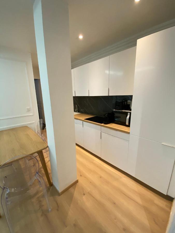 Lovely Spacious Large Patio Heart Of Monaco Бюсолей Екстериор снимка