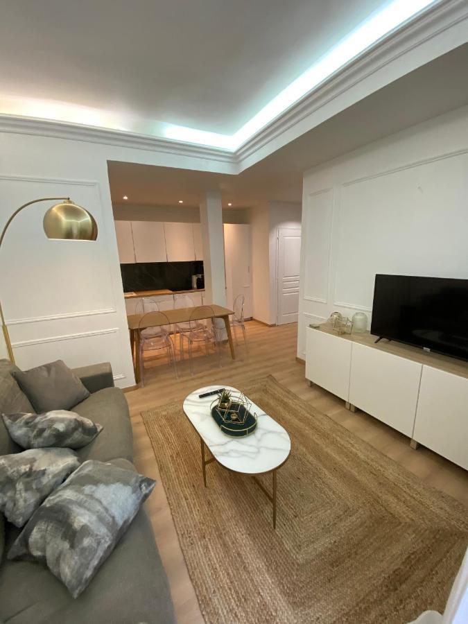 Lovely Spacious Large Patio Heart Of Monaco Бюсолей Екстериор снимка